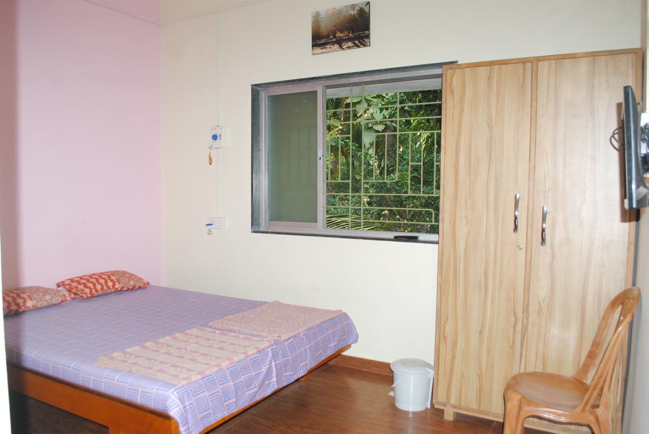 Hotel Anjali Lodge Малван Екстер'єр фото